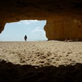 Het barst van de mooie stranden in Portugal.  De Portugese kustlijn is 832 km lang en varieert van uitgestrekte zandstranden tot aan ruige rotskusten. Er zitten intieme afgelegen baaitjes tussen,...